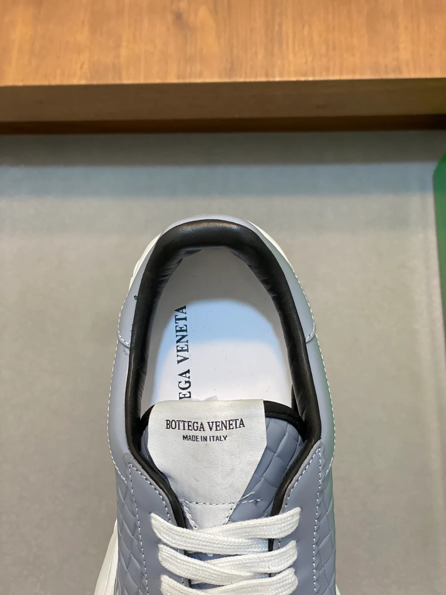 Men's men's shoes 💰480 [New style] ⛺️⛺️BV-Bottega Veneta men's Apollo sneakers. Run to the next stop at a brisk and comfortable pace. This casual shoe is a nylon and suede cowhide lace-up sneaker. Material: Fabric stitching cowhide and cow suede. Rubber outsole Size: 38-44 (45 can be customized